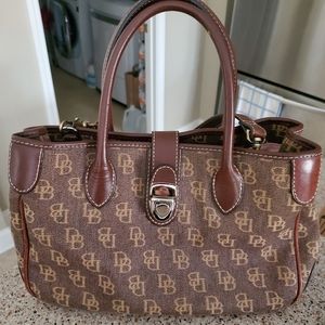 Dooney and Bourke purse